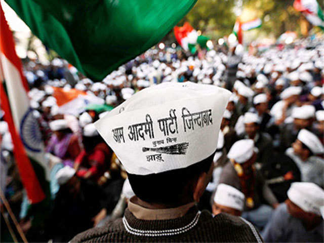 aam aadmi party appoints 6 prabharis for maharashtra