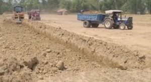 अनुमति की आड़ में धड़ल्ले से चल रहा है अवैध मिट्टी खनन 2 Screenshot 20220412 103748 WhatsApp 1