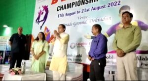 मुख्यमंत्री पुष्कर सिंह धामी पहुंचे परेड मैदान स्थित बहुदेशीय बैडमिंटन क्रीड़ा हॉल में, 20वीं उत्तराखंड स्टेट सीनियर बैटमिंटन चैंपियनशिप 2022 का किया शुभारंभ, 2 Screenshot 20220818 165958 WhatsApp