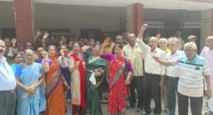 उत्तराखंड राज्य आंदोलनकारी संयुक्त मोर्चा समिति के कार्यकर्ताओं ने भ्रष्टाचार को लेकर सिटी मजिस्ट्रेट कार्यालय पर किया प्रदर्शन। 2 Screenshot 20220910 123248 WhatsApp