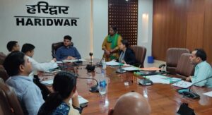 आंगनबाड़ी केंद्रों के सम्बन्ध में मुख्य विकास अधिकारी प्रतीक जैन की अध्यक्षता में हुई बैठक ।। 2 IMG 20221028 135358