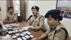 दीवाली से पहले पुलिस का तोहफा -पुलिस को मिली बड़ी कामयाबी,, पुलिस ने लौटाए जनता के फोन। 2 Screenshot 20221008 100023 WhatsApp