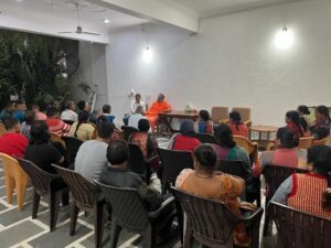 विधायक से नाराज ग्रामीणों ने पूर्व कैबिनेट मंत्री से लगाई विकास की गुहार 2 IMG 20221108 WA0060 1