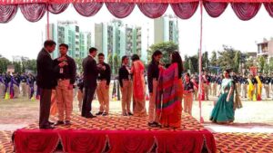 बी. एम. मुंजाल, ग्रीन मैडोज़ स्कूल में सम्मान समारोह का आयोजन 3 IMG 20221116 WA0006