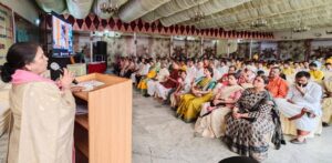 संस्कृत भाषा को आम जन की भाषा बनाने के लिए व्यापक रूप से प्रचारित प्रसारित किया जाएगा - स्वामी यतीश्वरानंद 2 FB IMG 1754824851090