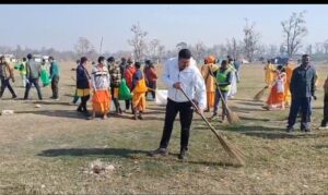 कांवड़ यात्रा के बाद ‘स्वच्छ हरिद्वार’ अभियान तेज जिलाधिकारी मयूर दीक्षित खुद कर रहे मॉनिटरिंग 2 कांवड़ यात्रा के बाद ‘स्वच्छ हरिद्वार’ अभियान तेज जिलाधिकारी मयूर दीक्षित खुद कर रहे मॉनिटरिंग