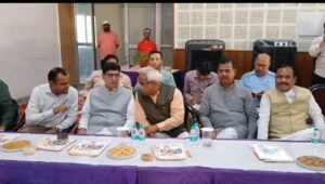 धामी सरकार के 5 वर्ष पर सेवा पखवाड़ा कार्यक्रम हरिद्वार के ऋषिकुल ऑडिटोरियम में भव्य जनसमस्या समाधान एवं जनकल्याण कार्यक्रम का आयोजन किया गया।